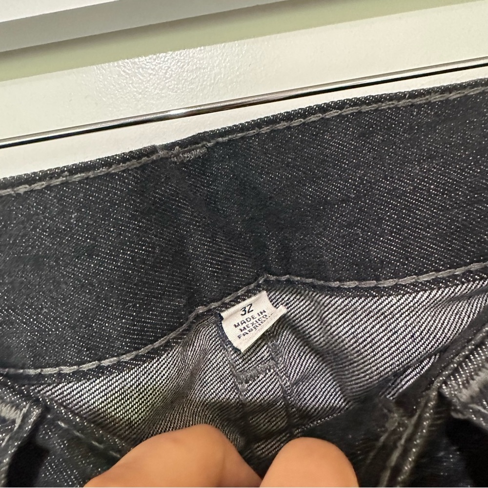 True Religion Men's Straight Leg with Flaps Jeans - Picture 2 of 6